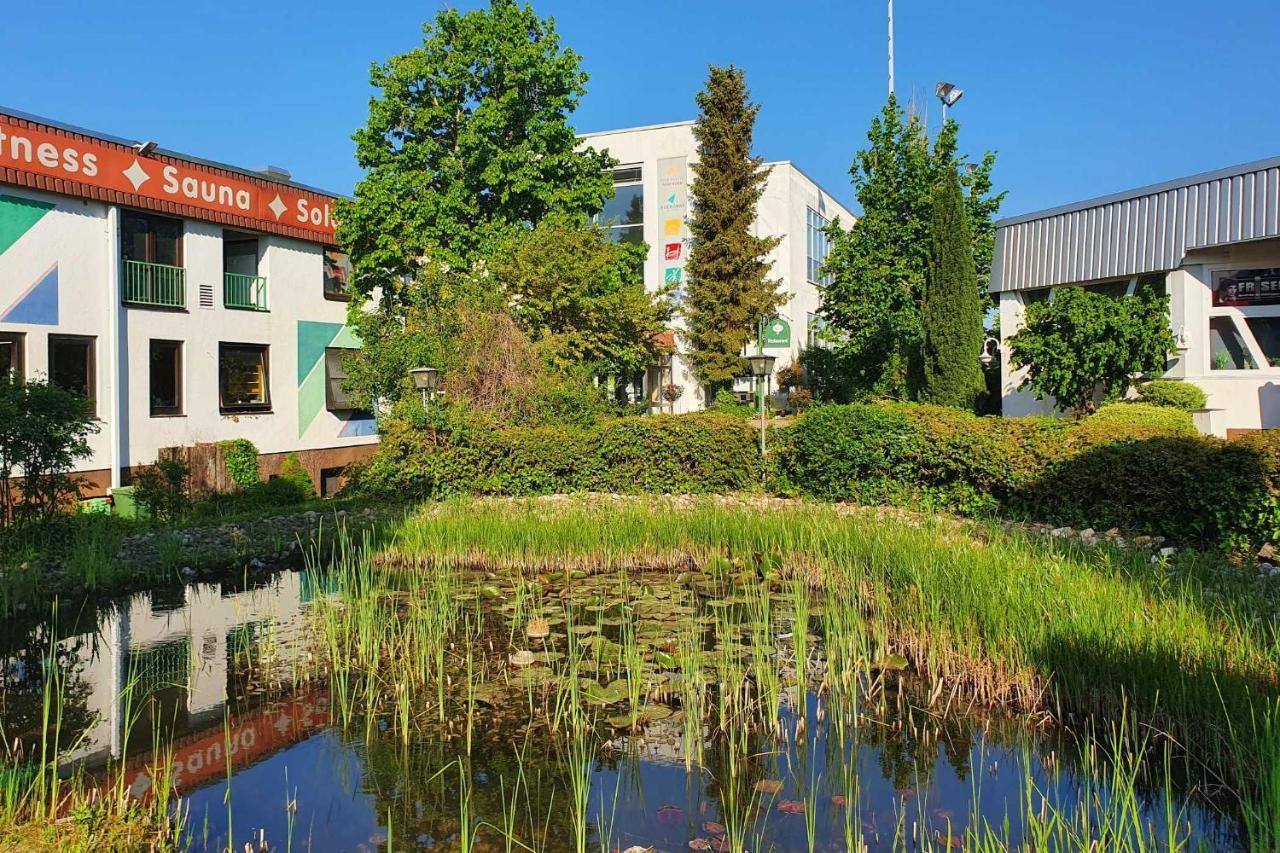 Sport Hotel Кенцинген Экстерьер фото
